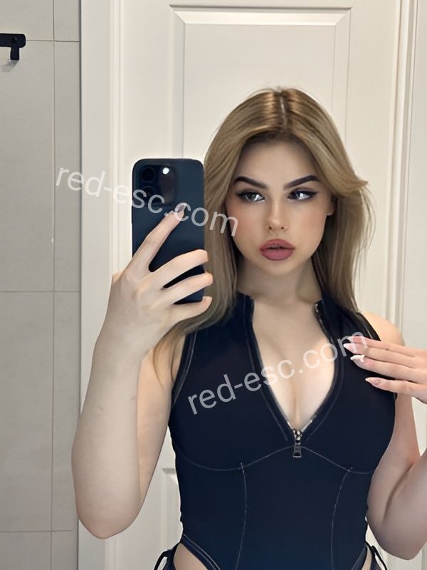 Вика — Судак